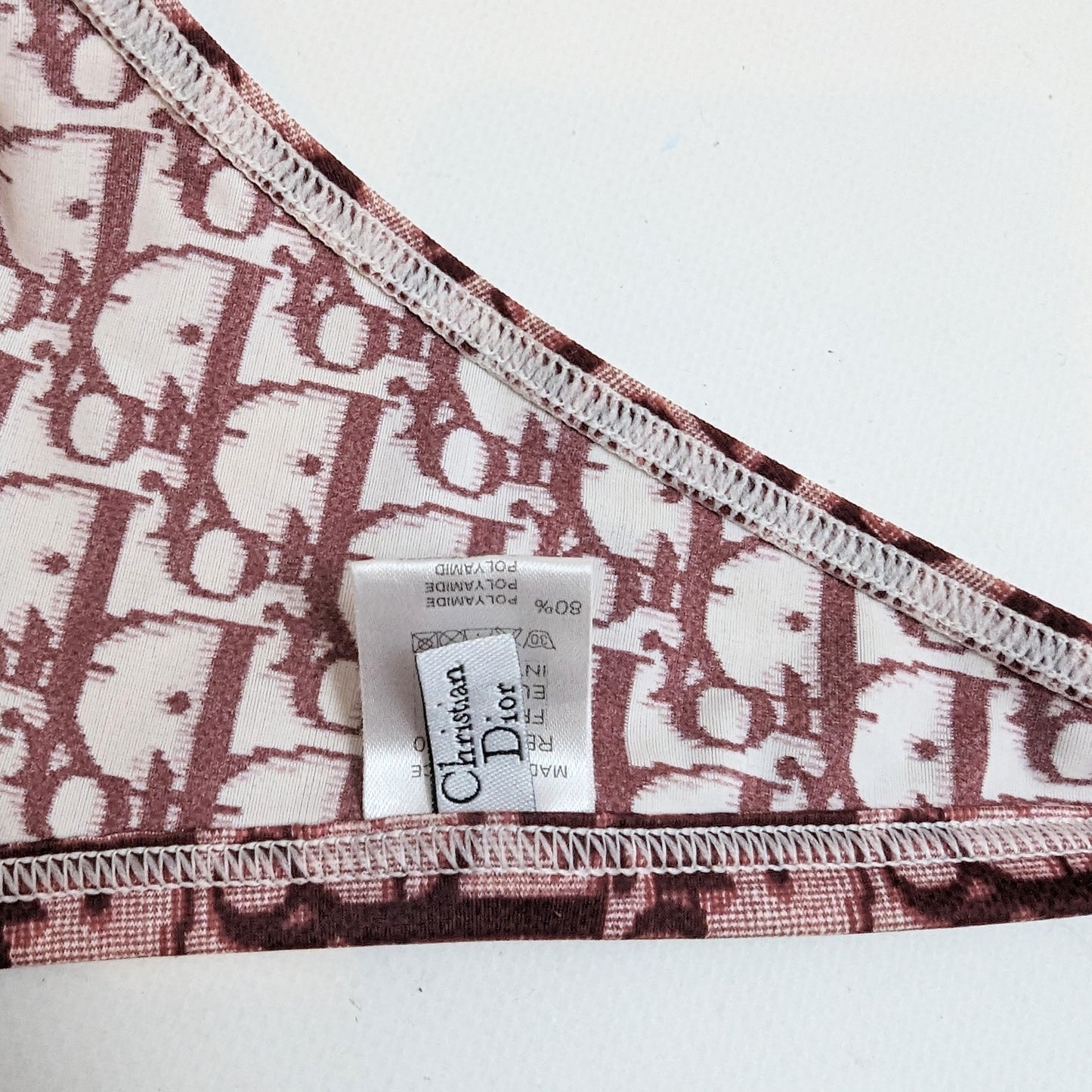 Bikini monogramme bordeaux Dior par Galliano - S/S 2002