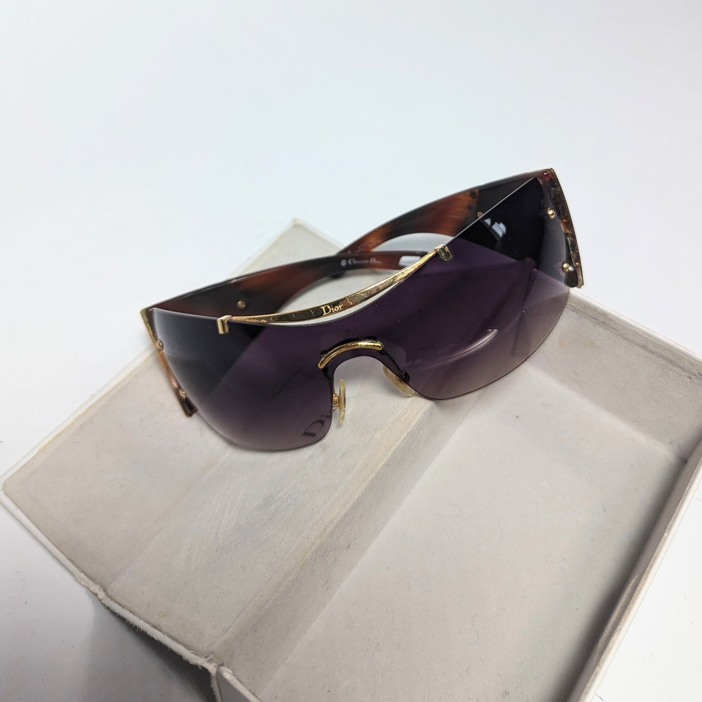 Lunettes de soleil masque "Diorito 2" violettes.