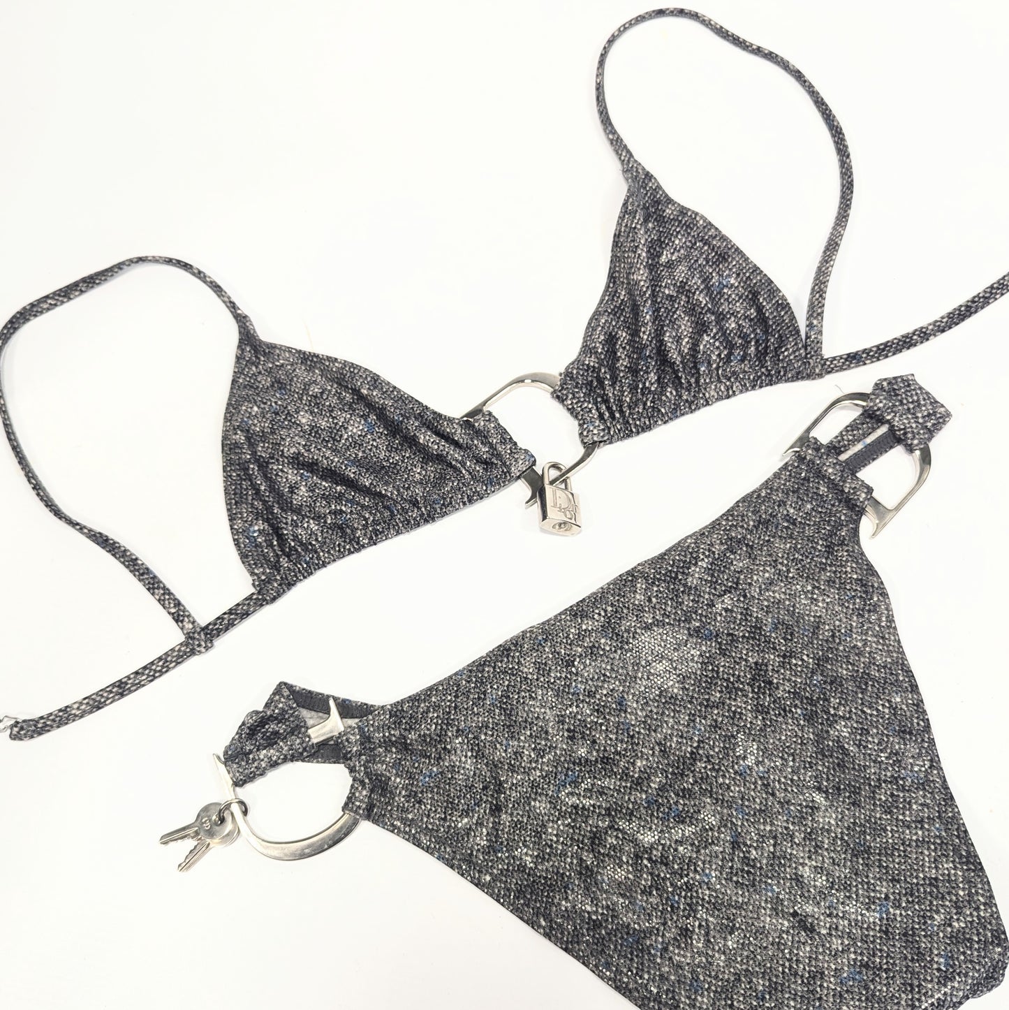 Maillot de bain Dior par Galliano Cadenas