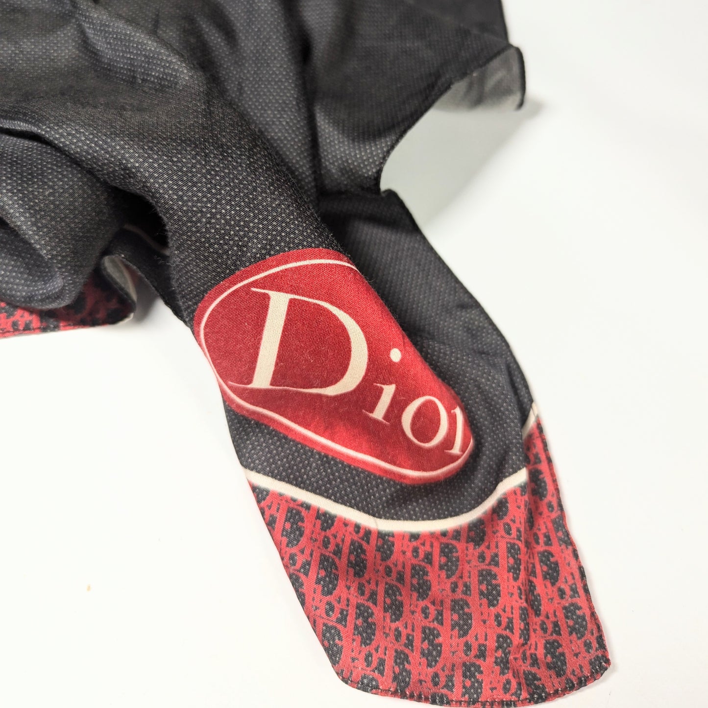 Foulard en soie Dior par Galliano