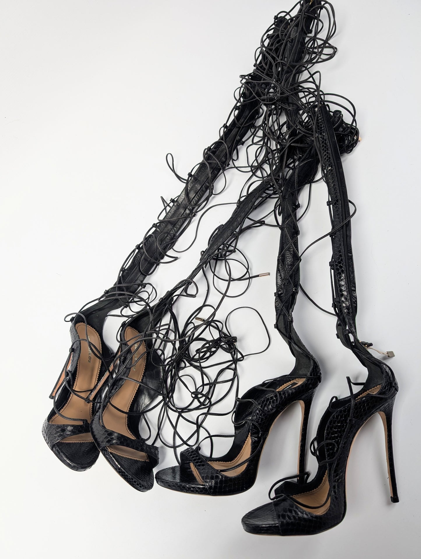 Dsquared2 Black High Lace-Up Sandals - EU41|8UK|10US