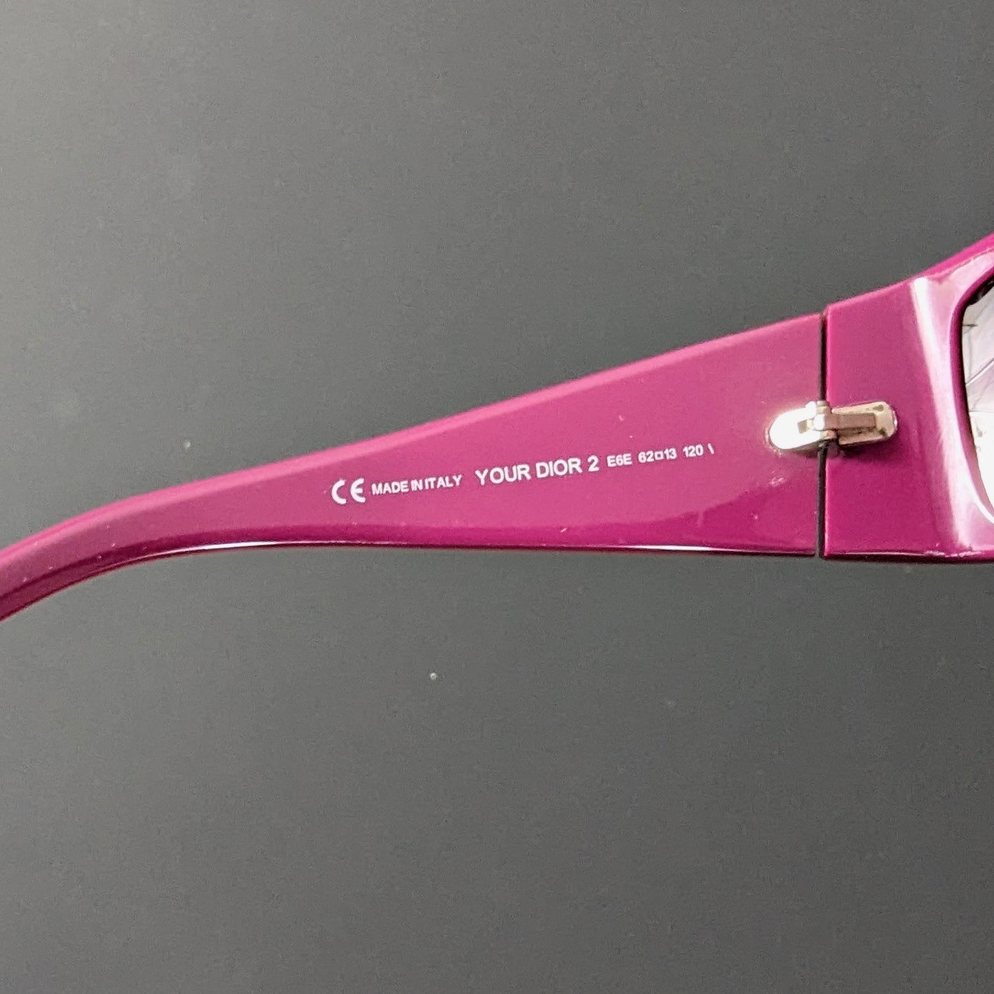 Lunettes de soleil logo “Your Dior 2” rose et orange Dior par Galliano.