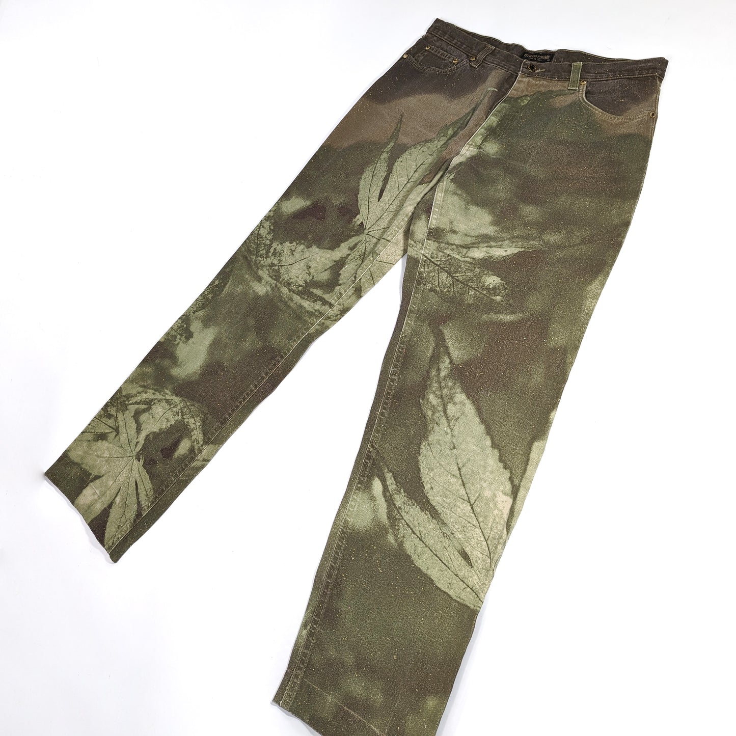 Pantalon Roberto Cavalli à imprimé cannabis
