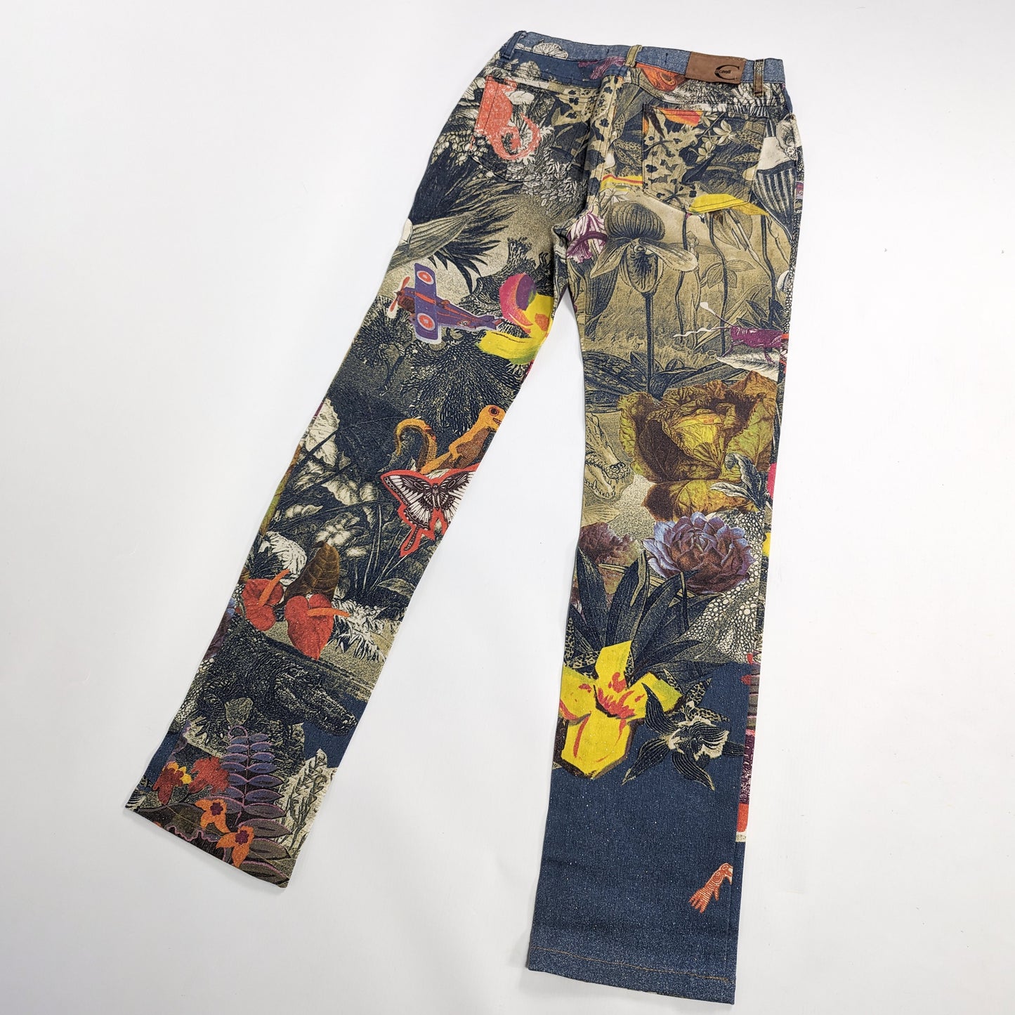 Cavalli tropical motif