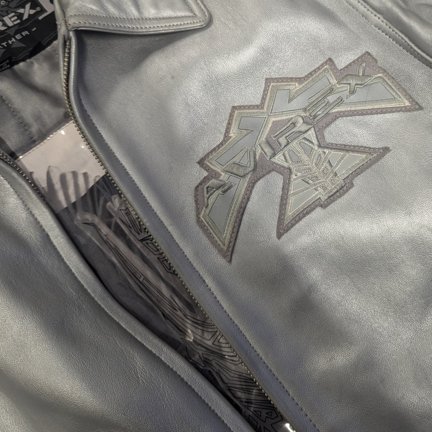 Veste en cuir argent Avirex