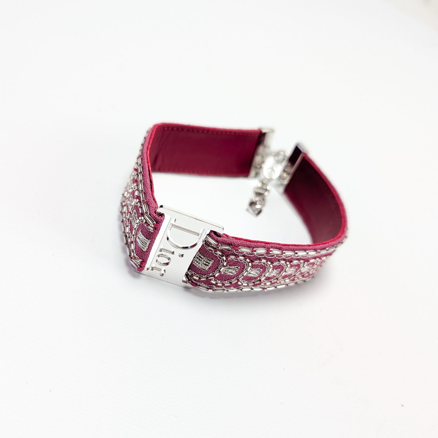 Collier ras de coup rose à perles Dior by Galliano