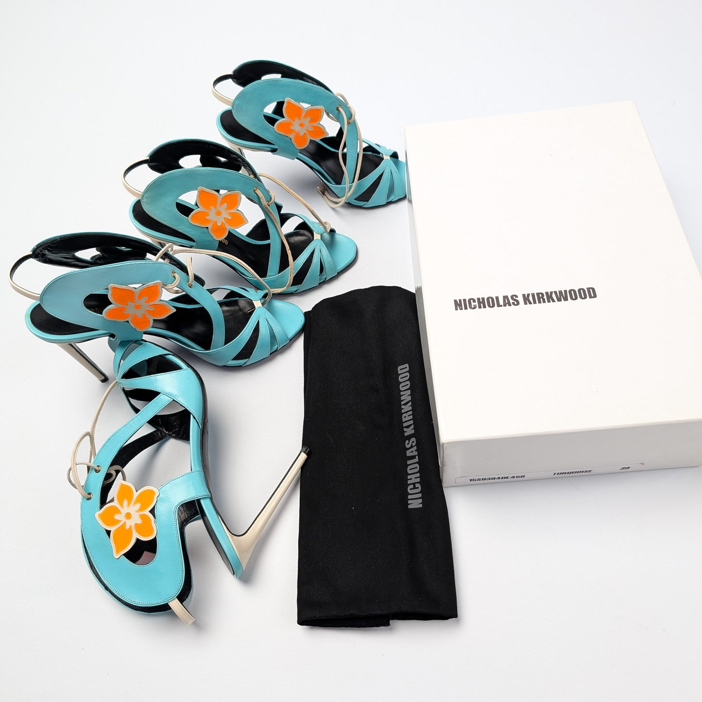 Sandales bleu Nicholas Kirkwood - EU39 & EU36