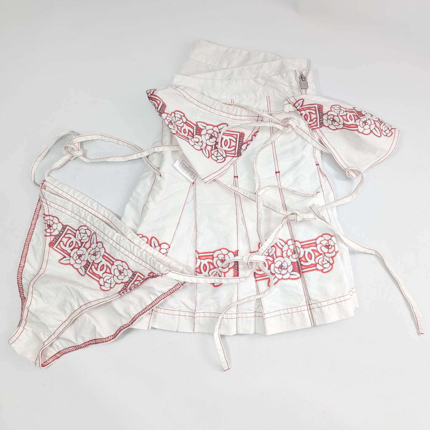 Mini jupe Chanel Sport Camelia S/S 2005 - L