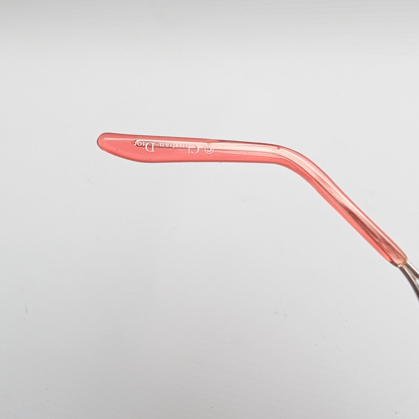 Lunettes de soleil aux verres claires Dior
