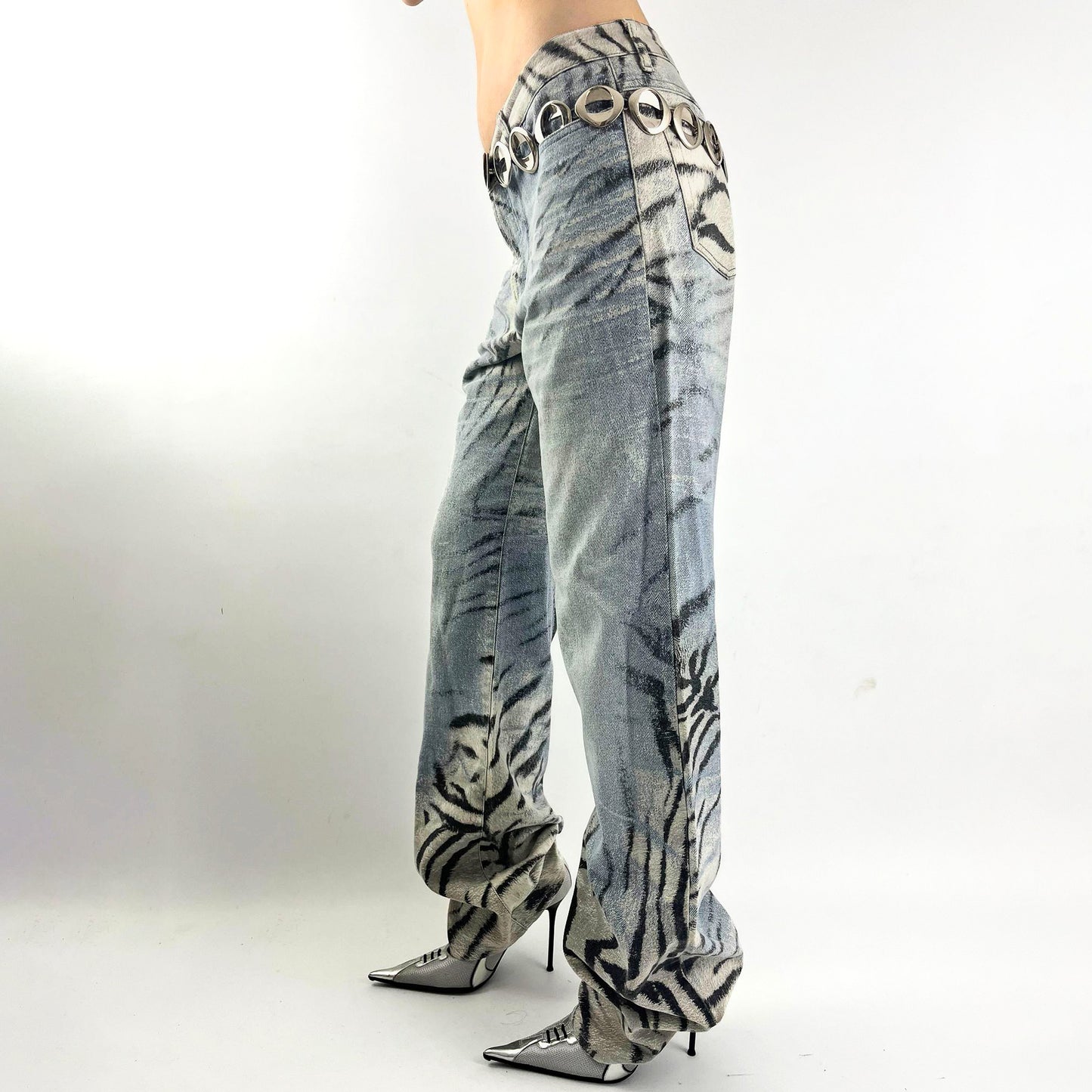 Pantalon jeans Roberto Cavalli délavé à imprimé tigre - M/L