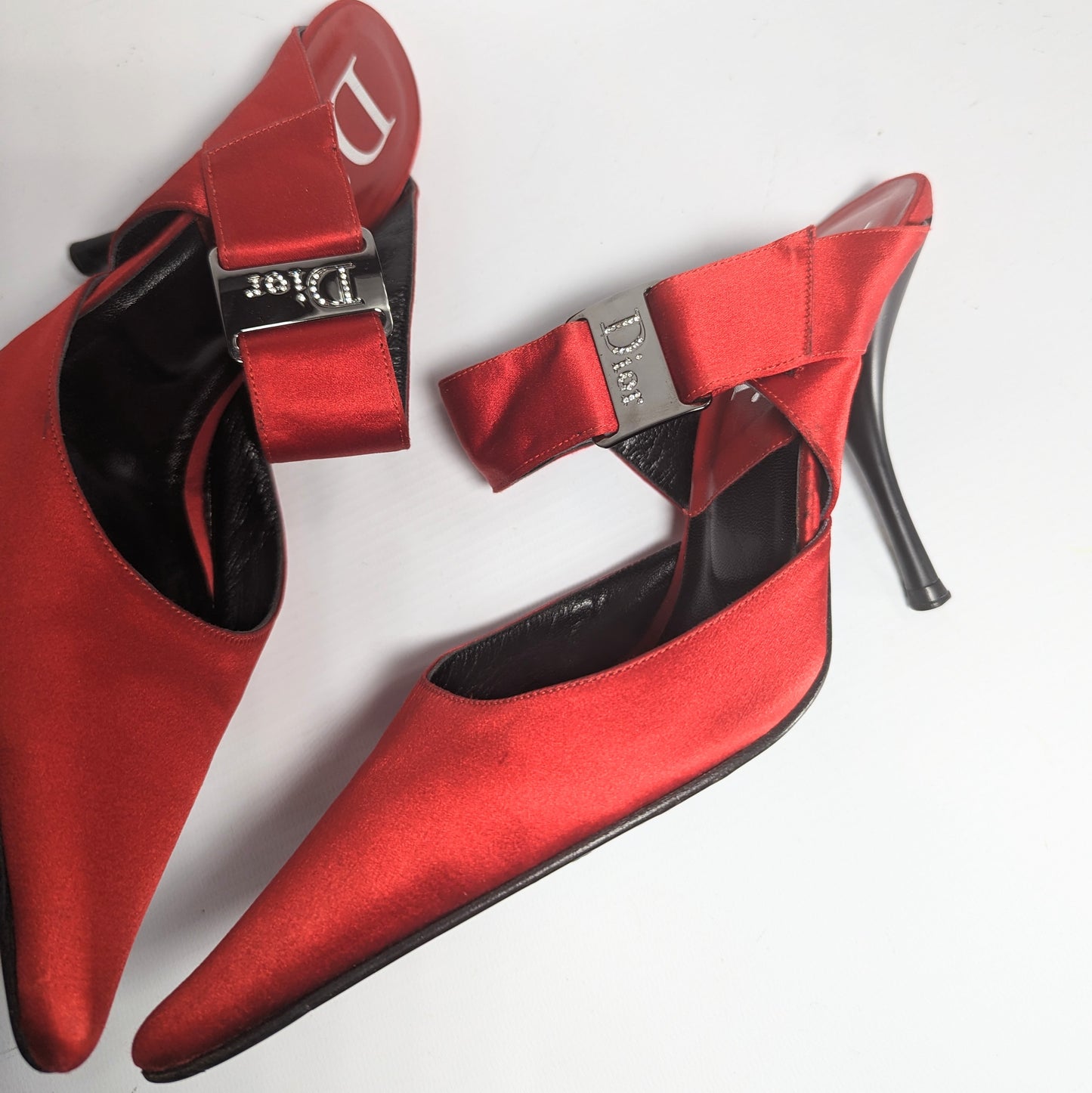 Mules satin rouge Dior by Galliano - FR38,5|5,5UK|7,5US