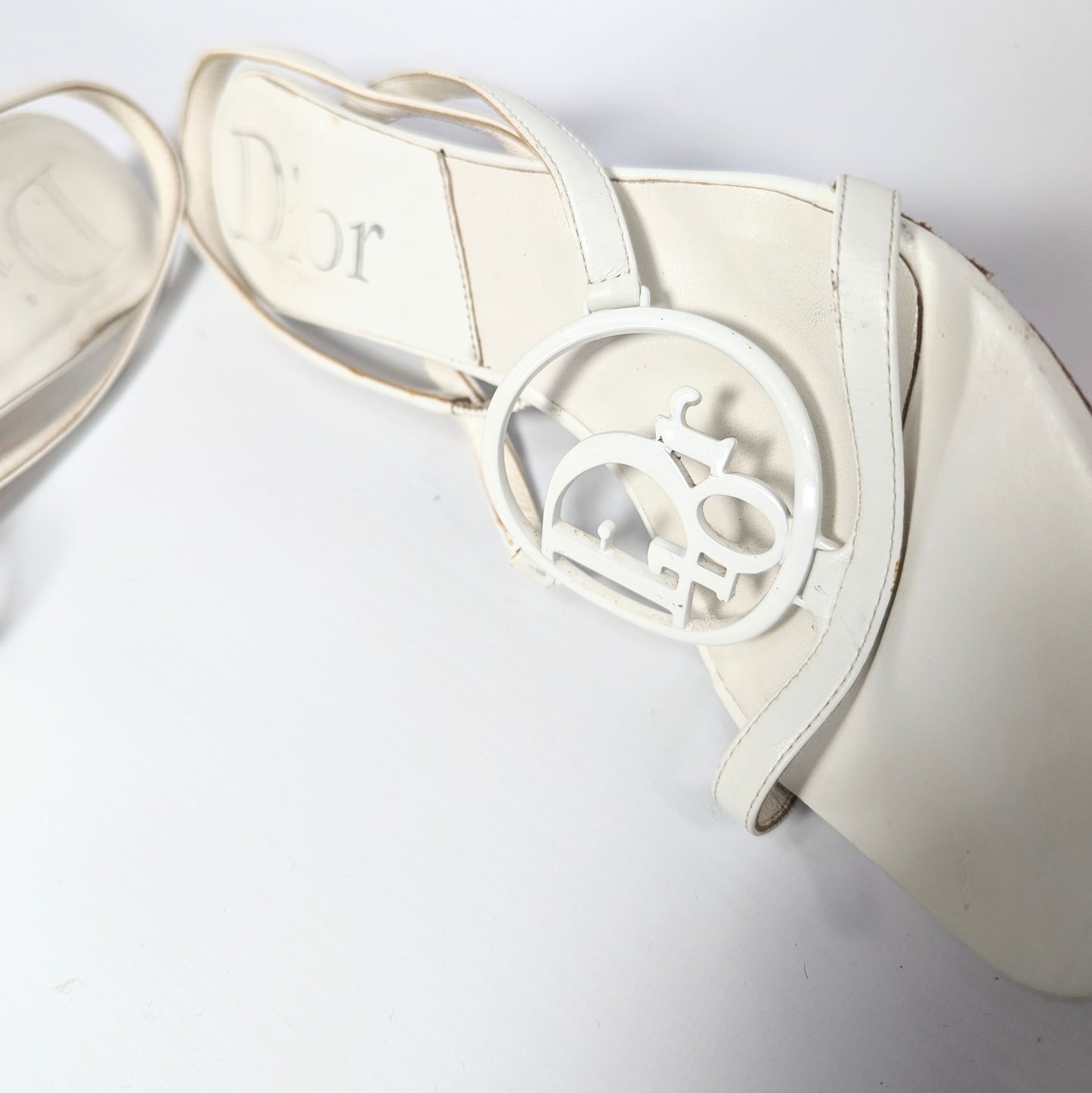 Sandales blanches à logo Dior par Galliano - EU36,5|UK4|US6