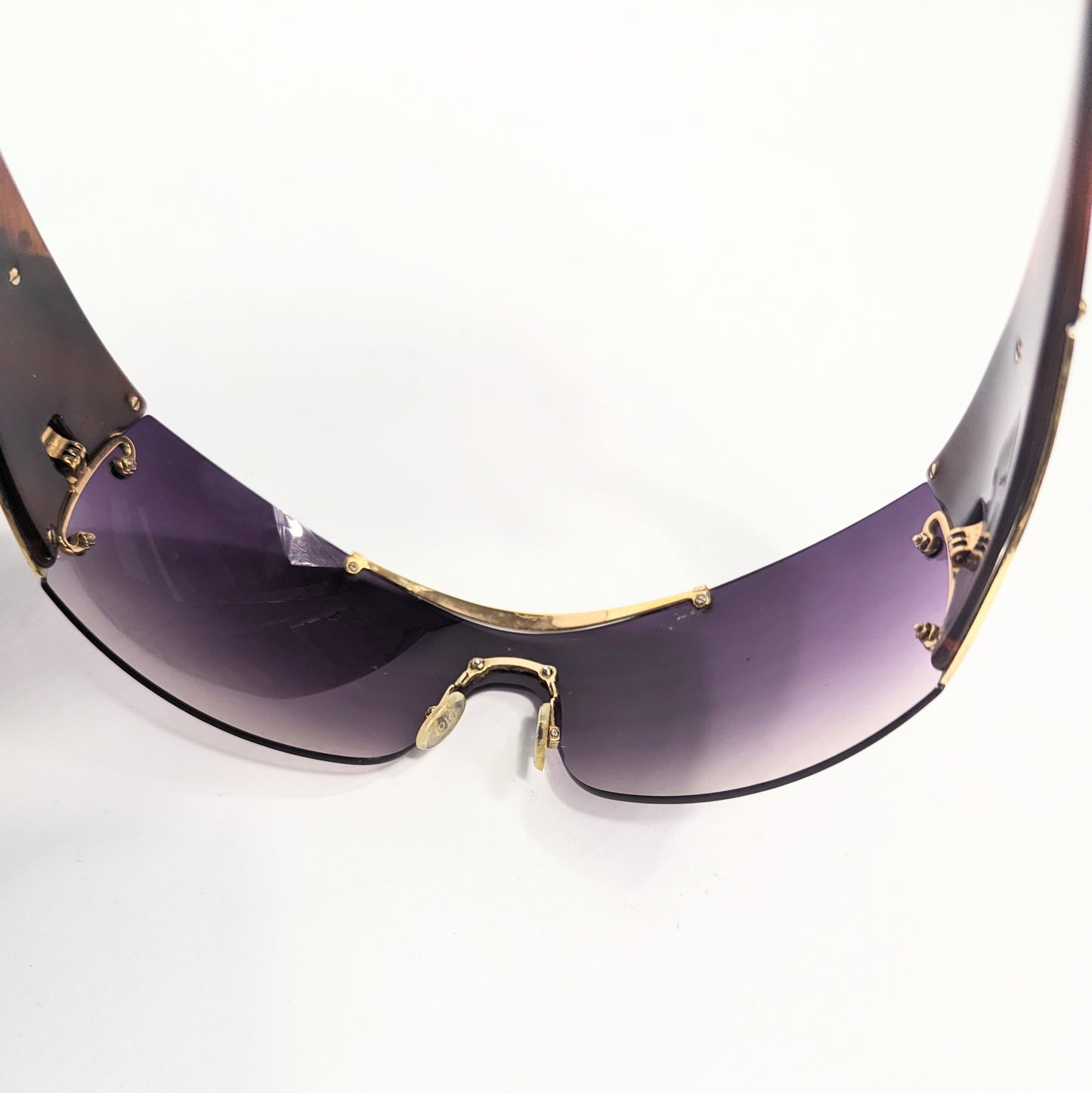 Lunettes de soleil masque "Diorito 2" violettes.