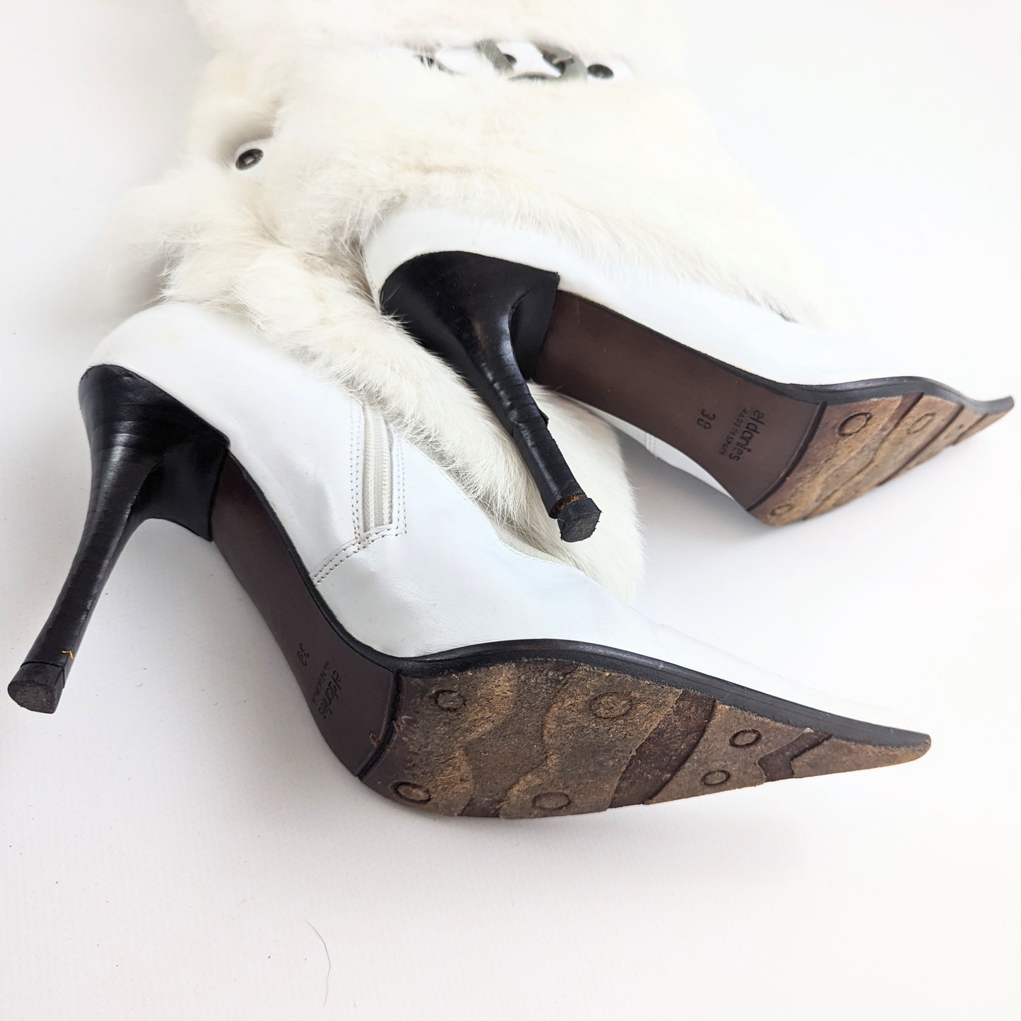 White Fur El Dantes Boots - EU38 | UK5 | US6.5