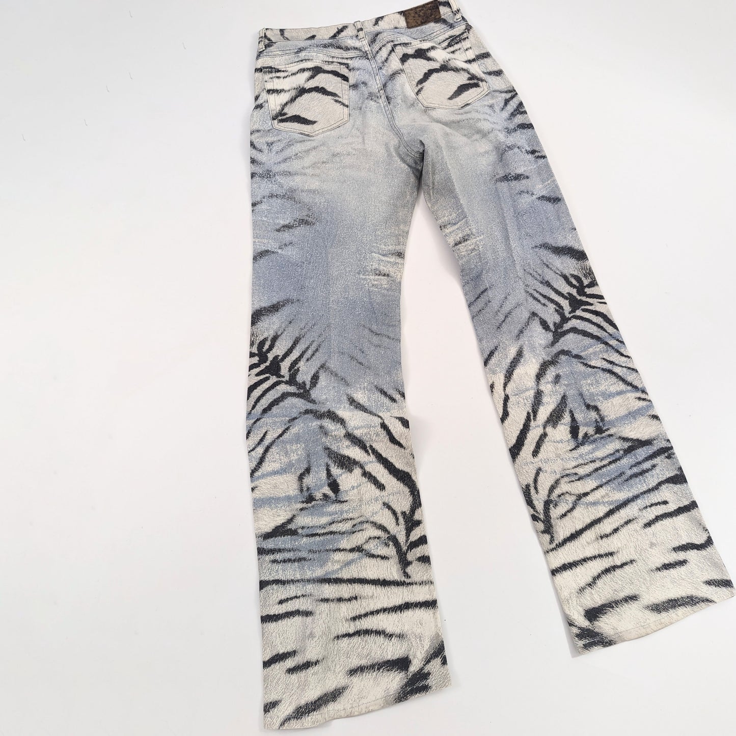 Pantalon jeans Roberto Cavalli délavé à imprimé tigre - M/L