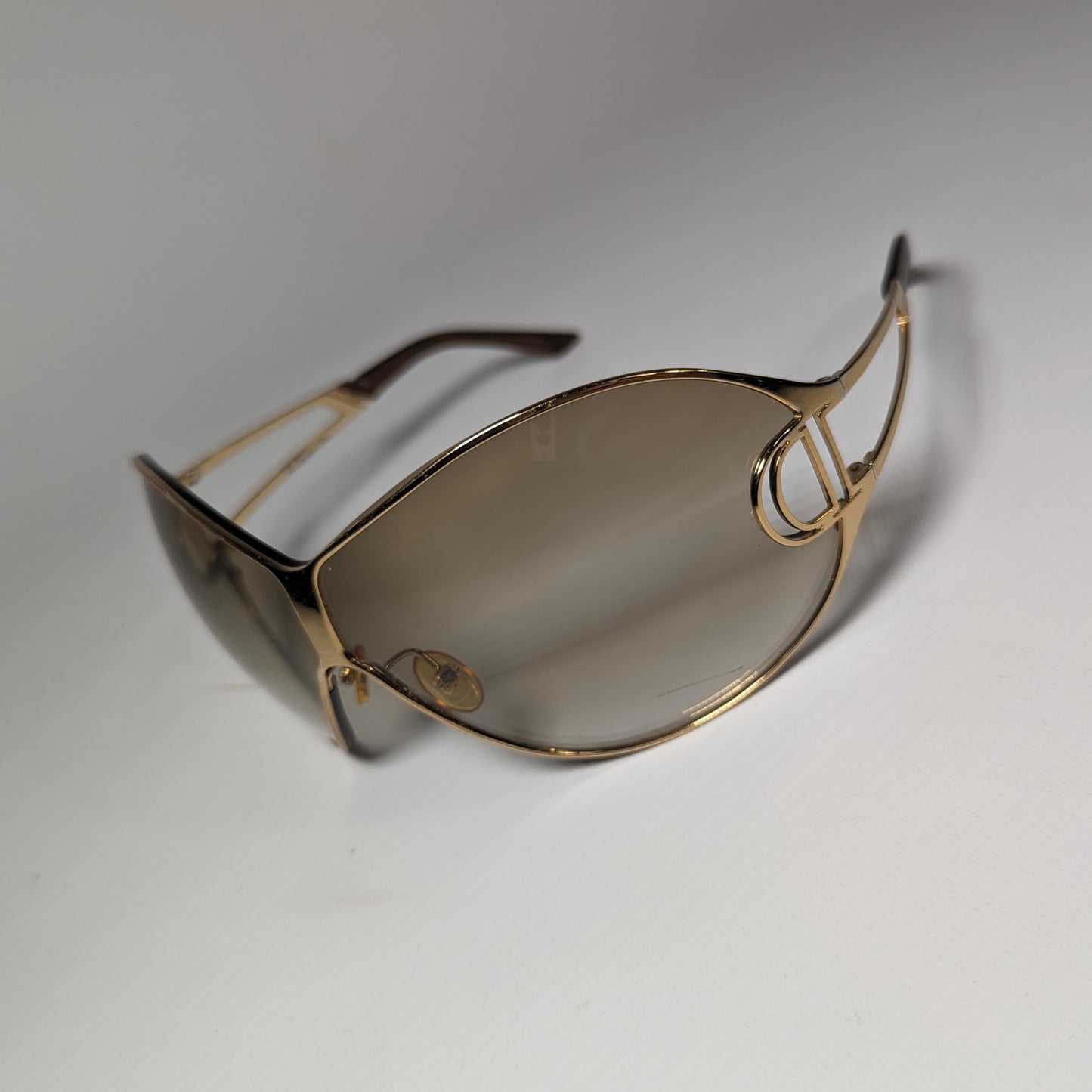 Lunettes de soleil Dior par Galliano