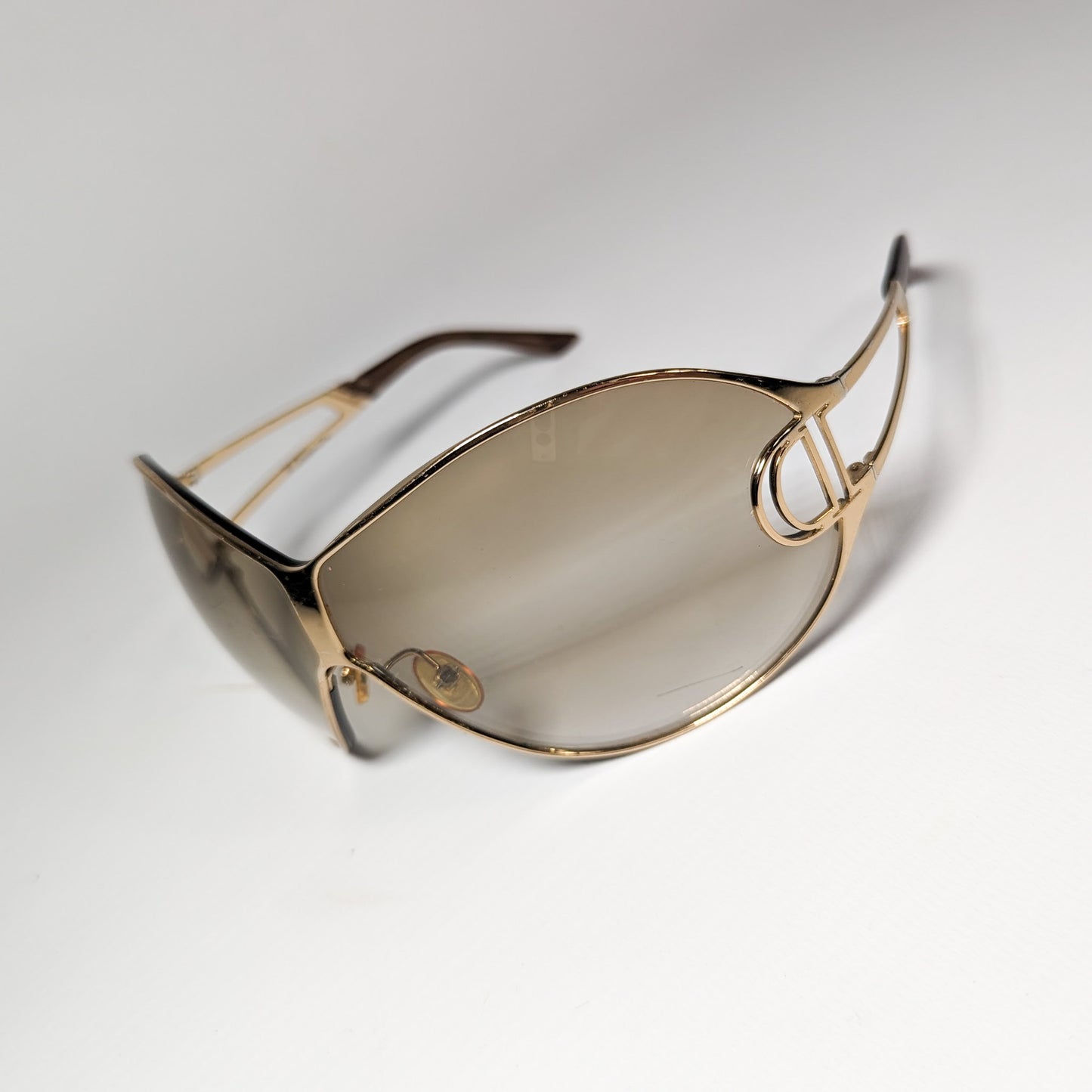 Lunettes de soleil Dior par Galliano