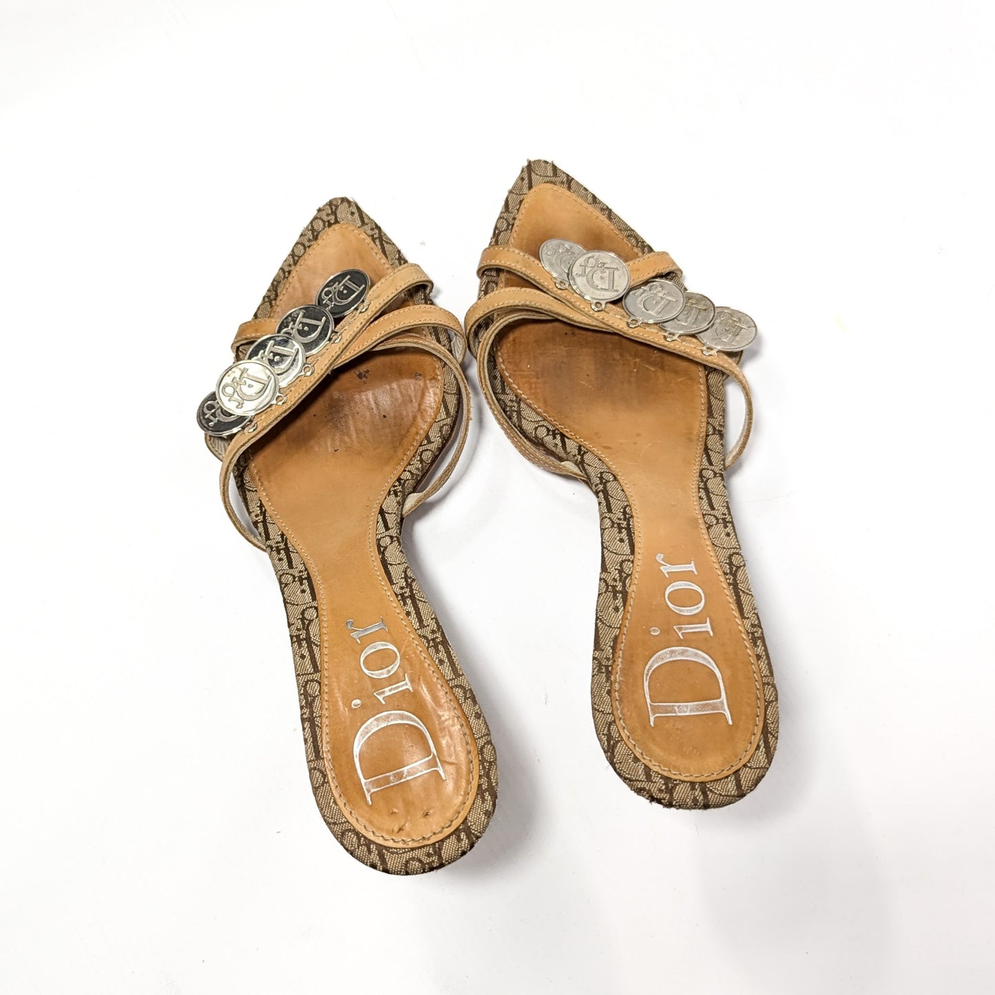 Mules beige Dior par Galliano ornées de pièces -EU40|7UK|9US