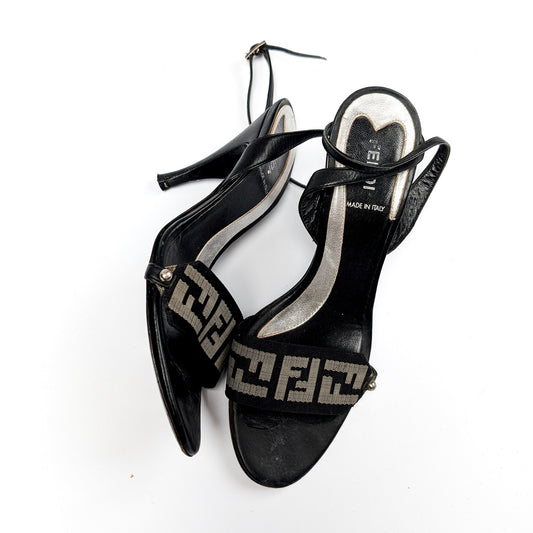 Fendi Sandals - EU37|UK4|US6