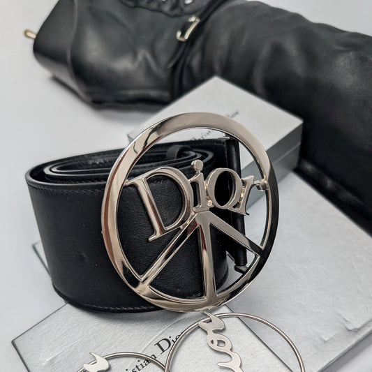 Ceinture en cuir noir by Galliano Peace and love - S/S 2005