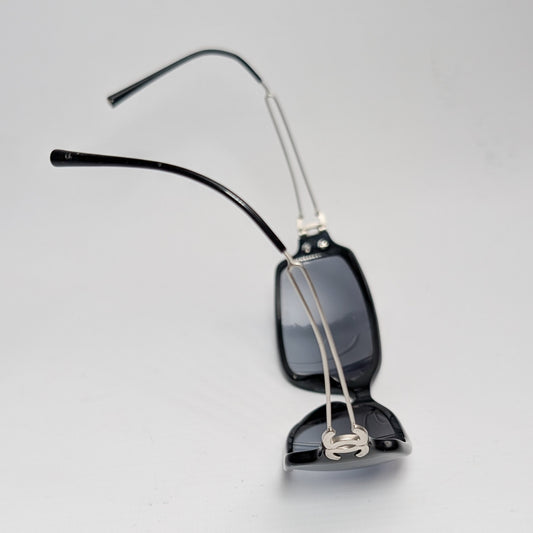 Lunettes de soleil Chanel