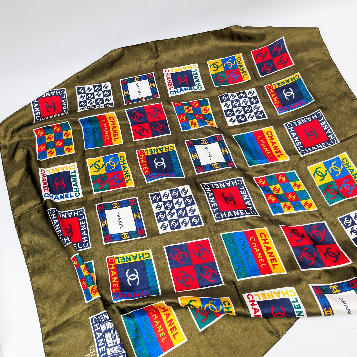 Foulard soie Chanel