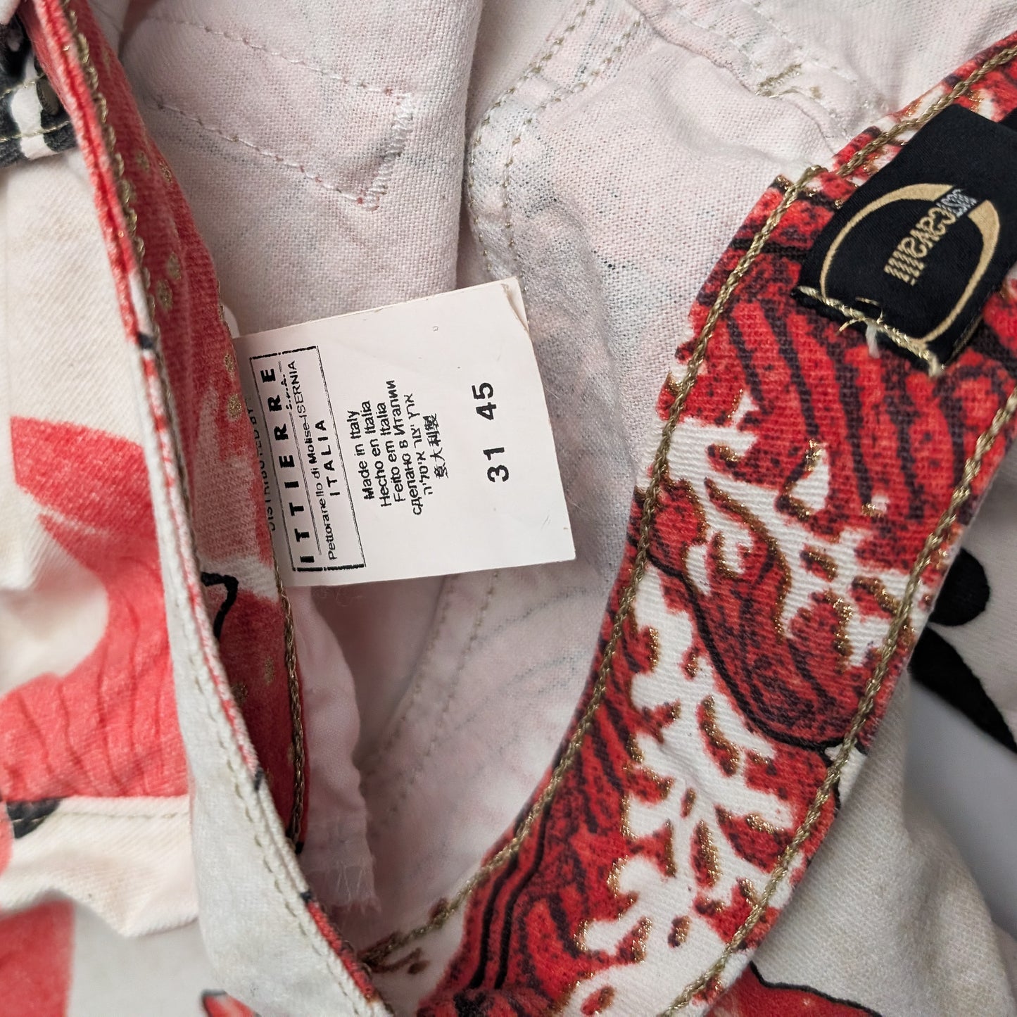 Ensemble Roberto Cavalli - M