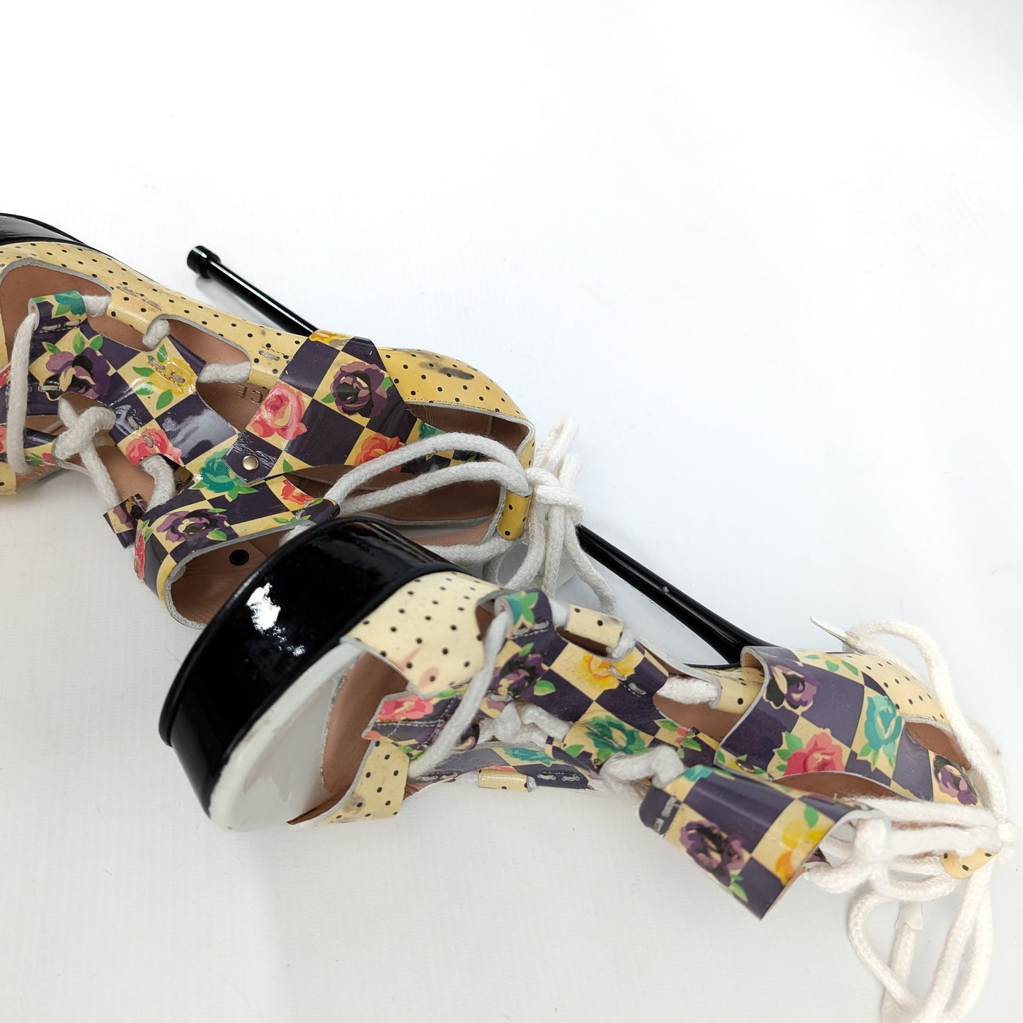 Versace S/S 2011 Open-Toe Sandals - EU40|7UK|9US