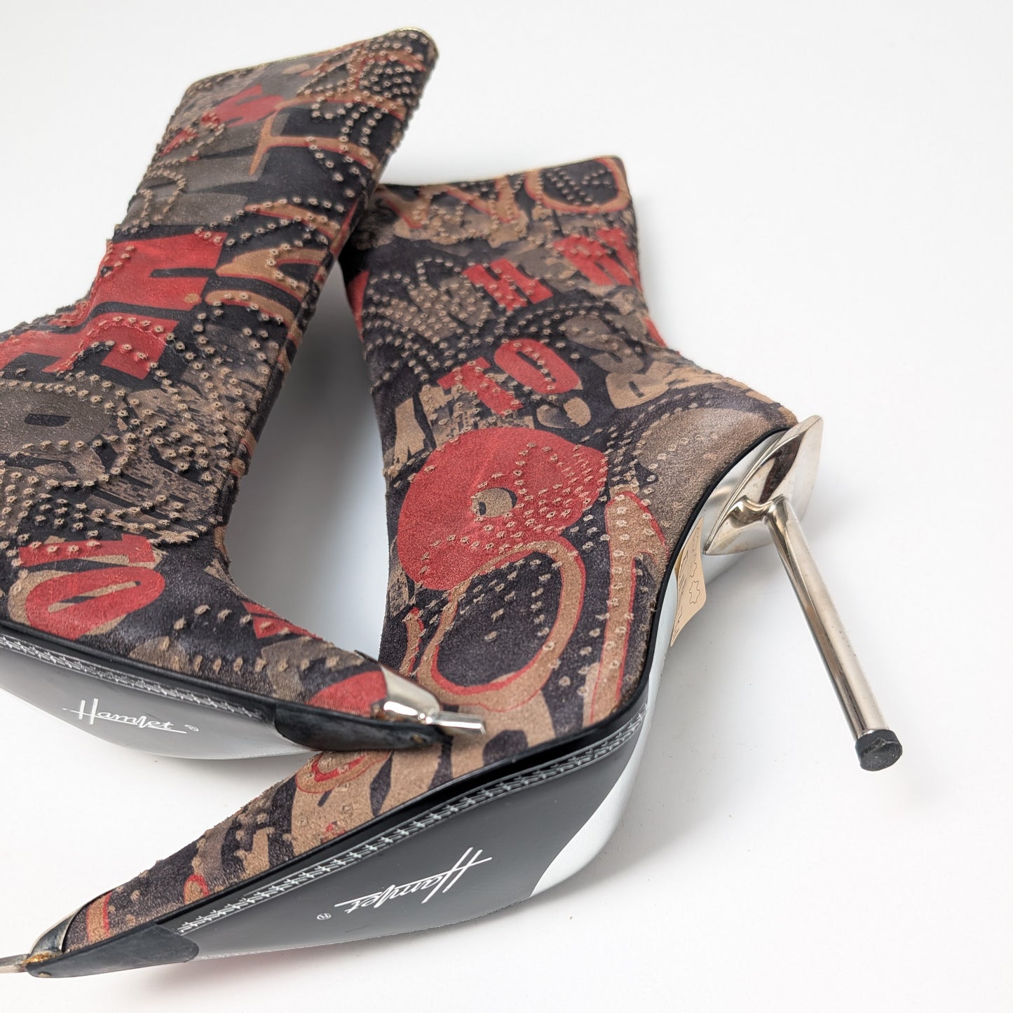 Hamlet Boots - 2 Sizes: EU38|UK5|US7 & EU38.5|UK5.5|US7.5