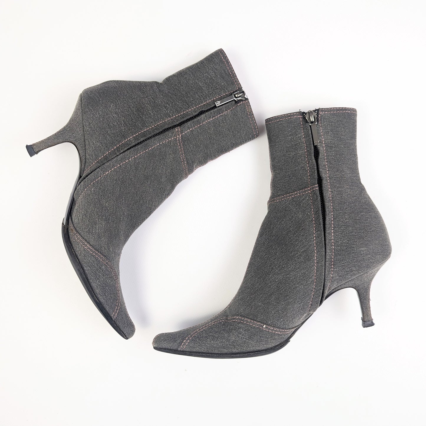 Bottes en denim gris Dior par Galliano - T37